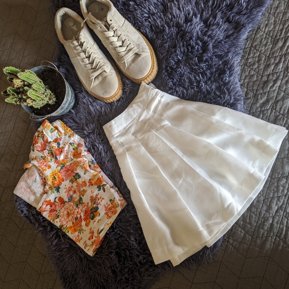 ENTIRE OUTFIT, CROP TOP, TENNIS SKIRT, CREEPERS